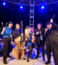 Olga Ferroni and Kalinka Klezmer