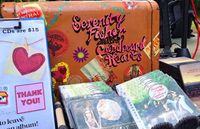 Serenity Fisher and the Cardboard Hearts (full band)