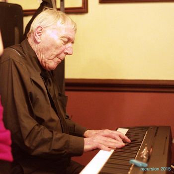 Feauturing the amazing Mike Kemp on piano: Somerville Arms Leamington - Dec
