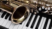 Triangular Jazztet in the Alley!