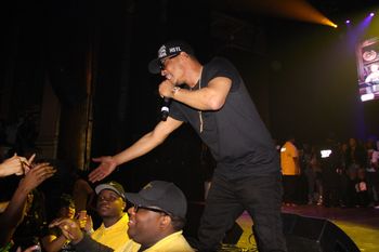 KICKIN IT WIT THE FANS
