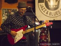 Global Sundays at the Rex with Los Variants