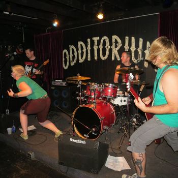 Pic by Eron/Thrasheville
