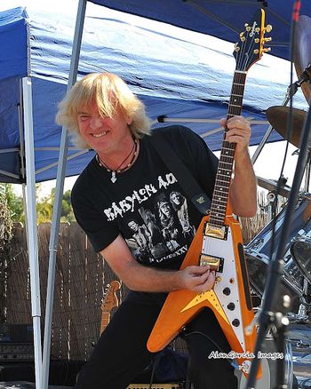 Mike-Live in Hermosa Beach, California
