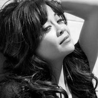 ON TOUR: Lara Price