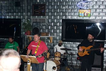 Eight Oh Tree - Stuart Parsons, Justin Hatfield, Rome Leach
