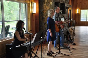 The Cobblestones : May 2016
