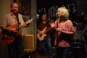 Andy's Old Port Pub - Nov 2017
