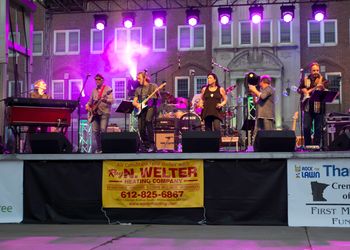 Abracadabra Plays Rock The Lawn
