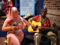 Siama & Dallas Buskin' Downtown