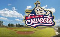 Clairece Rosati @ the Sweets 