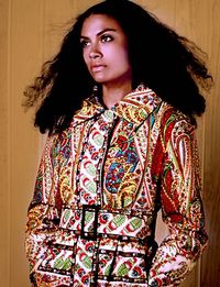 Amel Larrieux