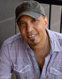 Writer Round: Leslie Bowe @ The Commodore Grille w/ Debi Champion