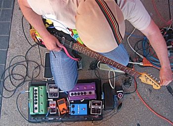 Hustle gig outside West Chester (hustle rig 2010 top) Photo by Kuf Knotz
