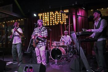Chris Morris w/Roots Covenant Live at Tin Roof, San Diego, CA (Photo by: Ashley Morris)

