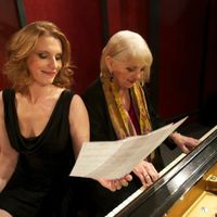 Beegie Adair and Monica Ramey with Roger Spencer