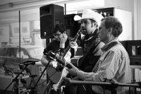 Queen's Bluegrass at Birdsview Brewing Co