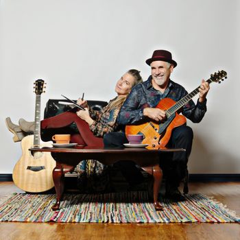 Laurie Raveis, Dennis Kole (Raveis Kole)
