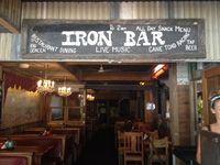 Shannon Hunter @ The Ironbar