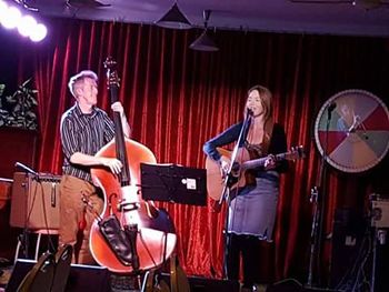 Lizzie Flynn album launch tour at Newtown bowling clup with Bertie Mcmahon. Photo by Steve Tyson

