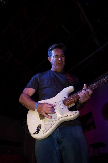 Venice Ale House Rose Room 8/5/17
