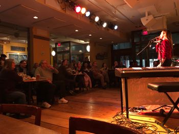 An intimate performance by Lisa Bodnar and Whistlegrass at the Elk Creek Cafe in Millheim, PA for the PA67 Tour stop in Centre County.

