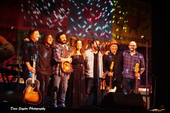 Lisa Bodnar and Whistlegrass with Rameen Shayegan and Nick Franclik Photo by Dave Snyder Photography
