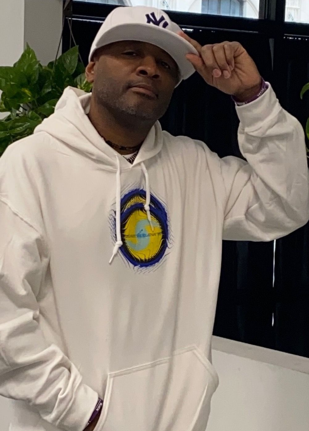 #WEARETHEELEVATION© HOODIES