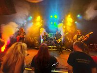 Wildside LIVE at Wally's!