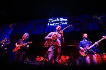 Music Box Supper Club, Nov.26, 2021. Photo by Noelle Witherite.
