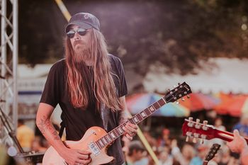 Dave Miller, Painesville Party in the Park, 2017. Photo: Kevin Morley
