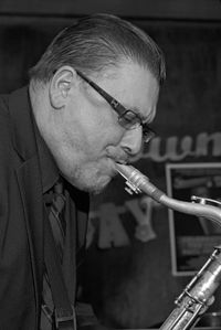 Jerry Weldon Trio at Showmans