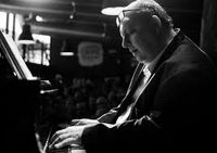 Massimo Farao Trio w/Jerry Weldon