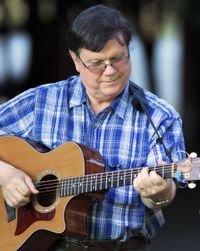 John (solo) @ Gahanna Library