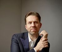Jolas, Bernstein & Brahms - LA Phil, Harding, Andsnes, Amereau