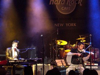 MiG @ Hard Rock Cafe - Times Square, New York City 2007
