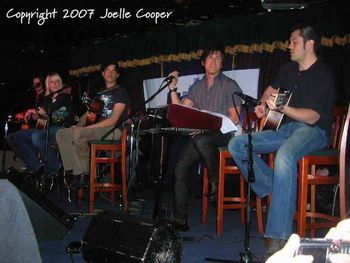 MiG @ Aussie Song Writer's Circle - Los Angeles 2007
