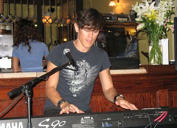 MiG @ 3rd Coast Cafe - Chicago
