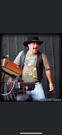 Vyntyge Skynyrd Live at NHMS