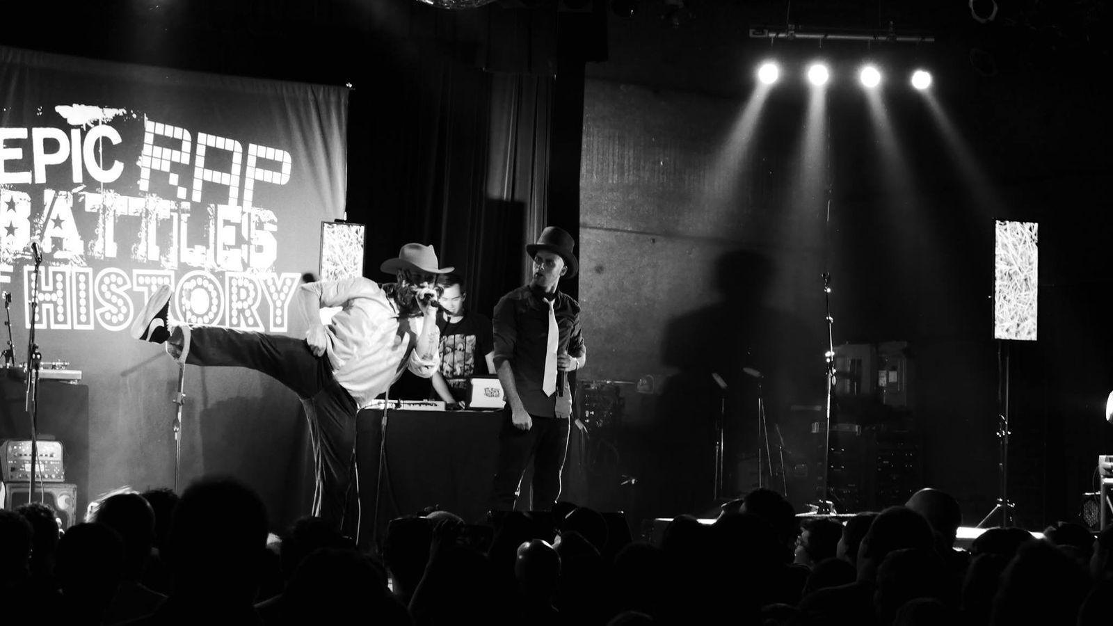 Epic Rapper Epic Rap Battles Of History - LIVE