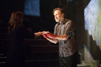 Macbeth with David Morrissey & Julia Ford. © Helen Warner
