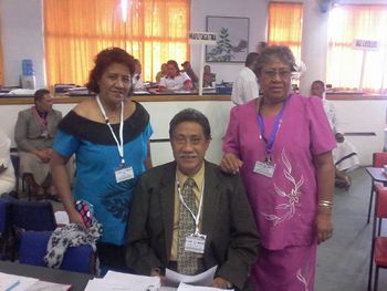 Manu'a Pouafe & Sisters
