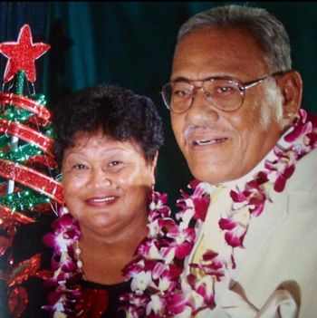 HC Tagovailoa & lovely wife
