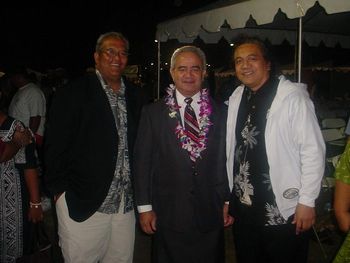 Rev. Earl Enesi, Gov. Togiola, Namu
