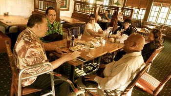 Pa'u & family in Riverside
