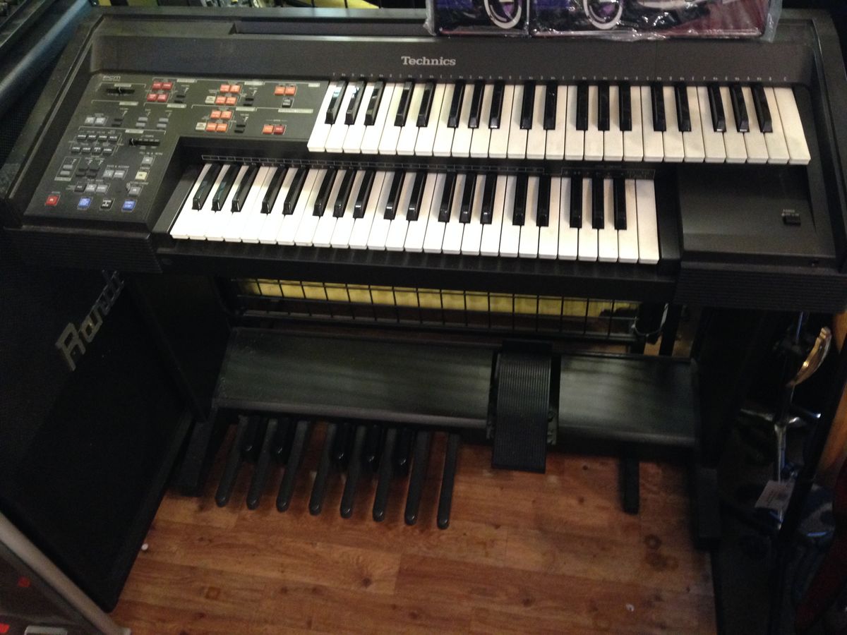 Technics Electric Twin keyboard PCM Sound EX10L Organ 