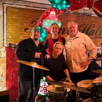 Junkyard Band DEBUTS at THE REEF