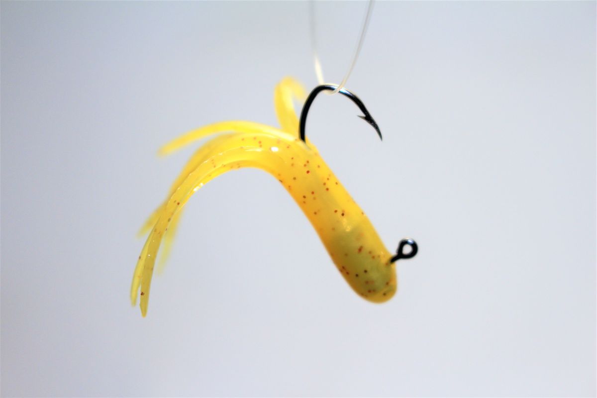 GARLIC YELLOW RED MICRO FLAKE MINIJIG TUBE BAIT