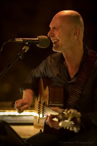 Jimmy Dormire's solo acoustic night