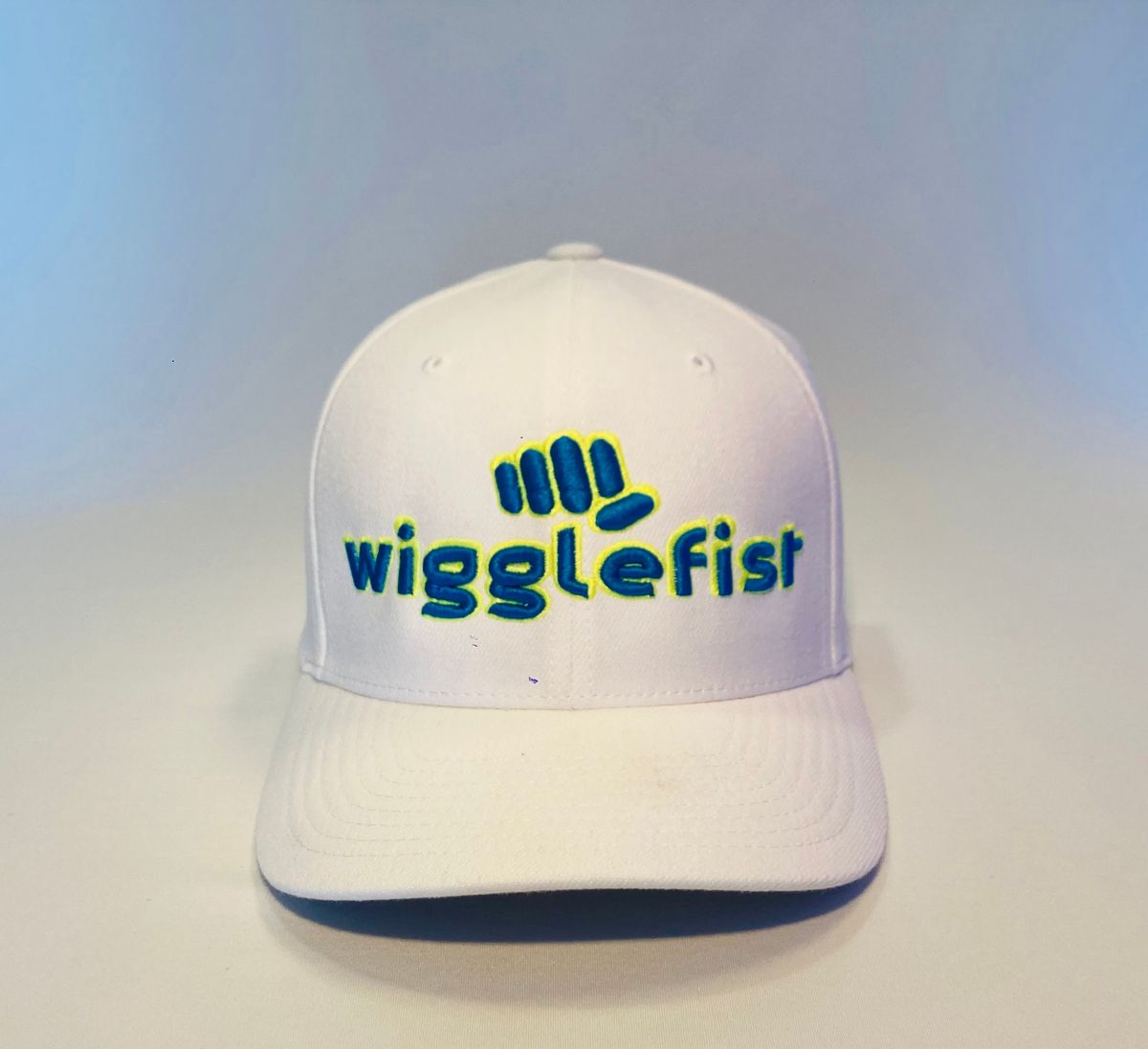 snapback hat